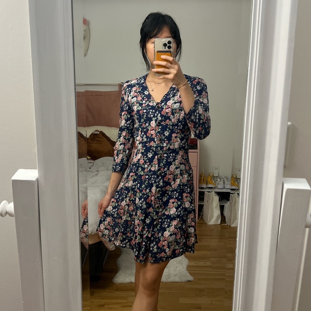 Vintage floral navy long sleeves dress with waist tie